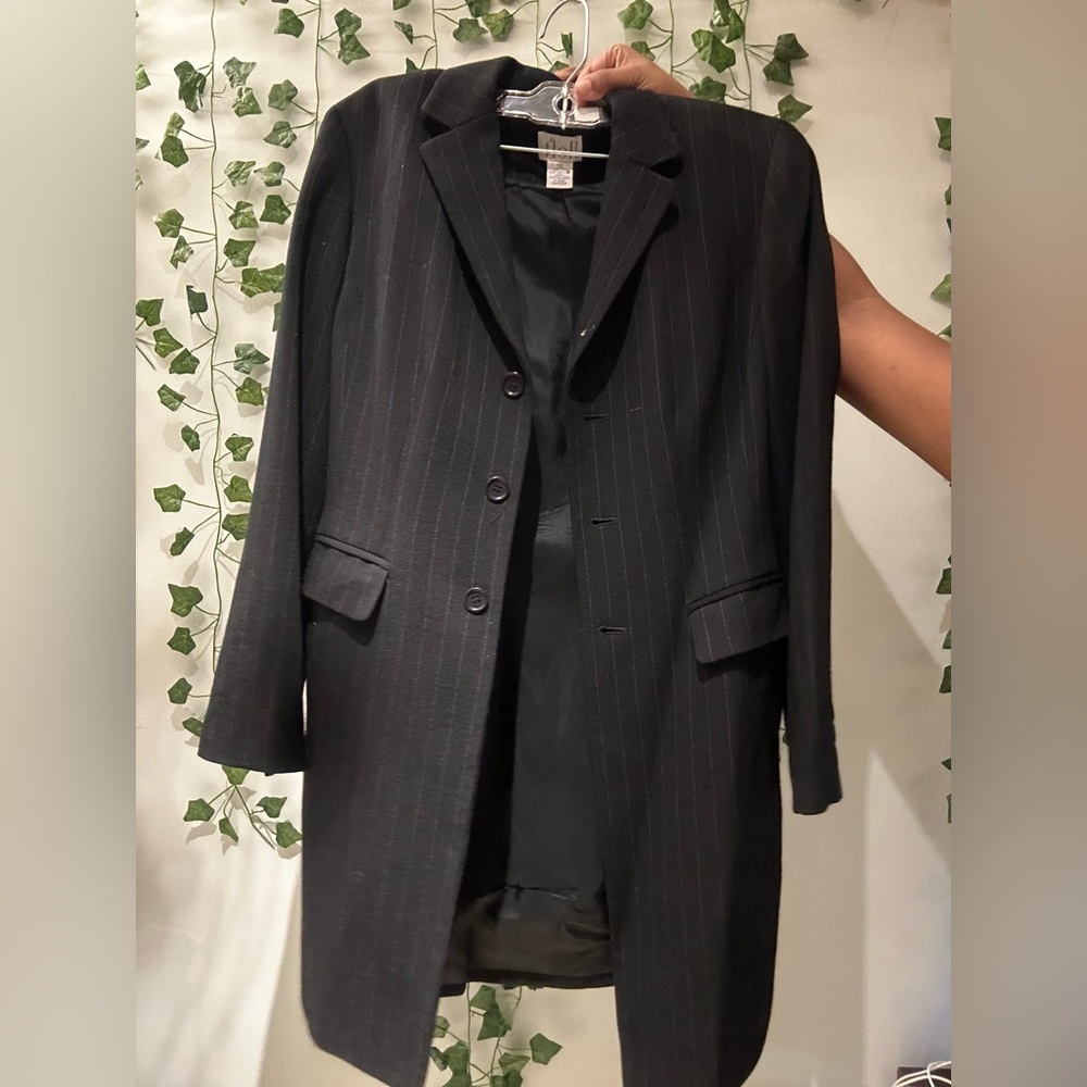Longline pinstripe vintage suit jacket overcoat//from the brand LOFT in size 4P.